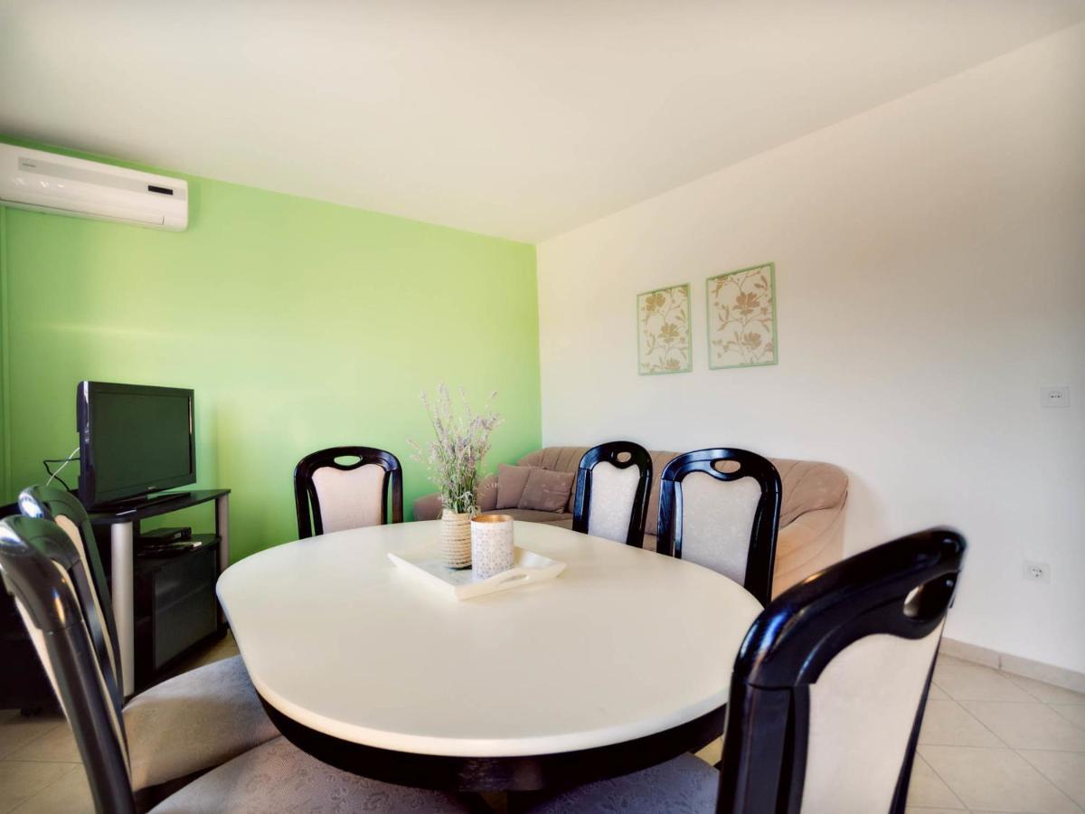 Apartments Zizic Βόντιτσε Δωμάτιο φωτογραφία